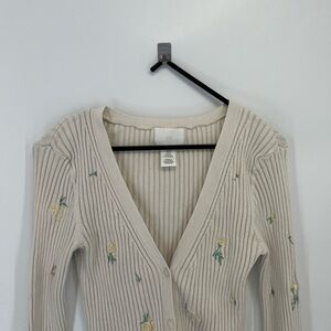 H&M Ribbed Knit Rose Floral Embroidered Cardigan